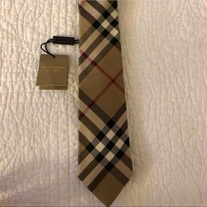 Burberry Men’s Tie (NWT)